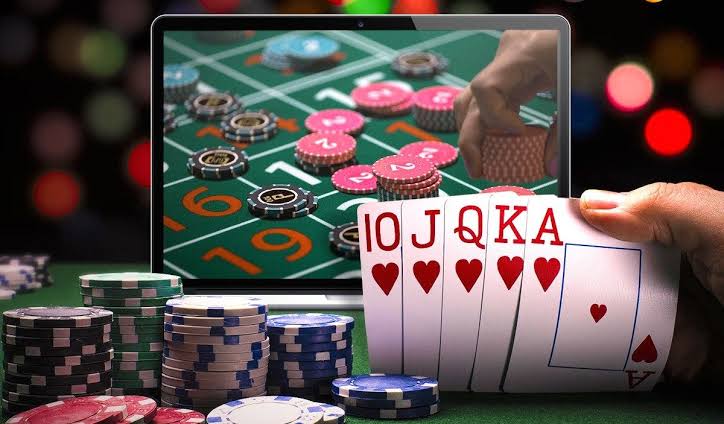Kenali Fitur Live Casino Biar Main Makin Seru Maksimal
